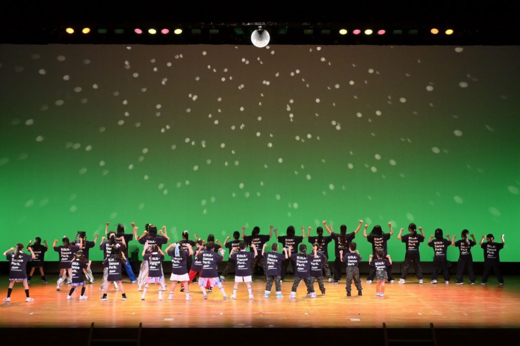 ダンス教室様着用写真2
